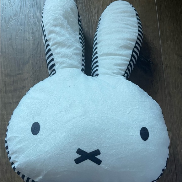 miffy Other - One LEFT! MIFFY-NWOT Large Character Pillow